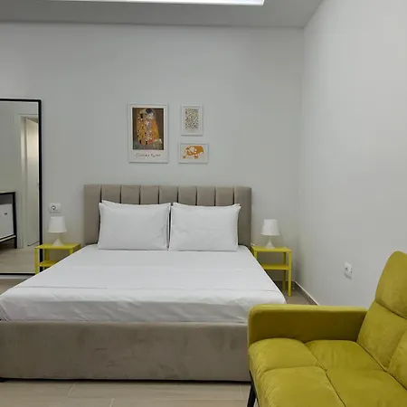 Grand Blue Lux Hotel Sarandë