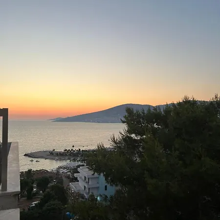 Hotel Grand Blue Lux