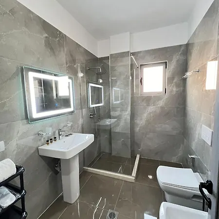 Hotel Grand Blue Lux *