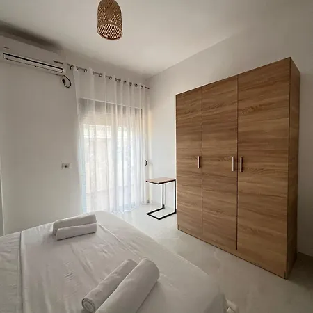 Grand Blue Lux Hotel *