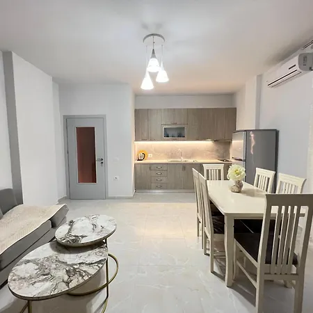 Grand Blue Lux Hotel Sarandë