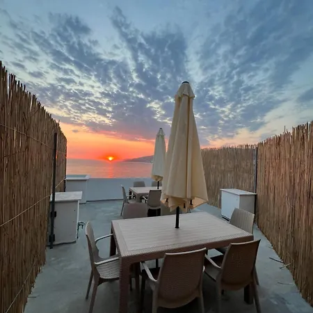 Grand Blue Lux Hotel Sarandë