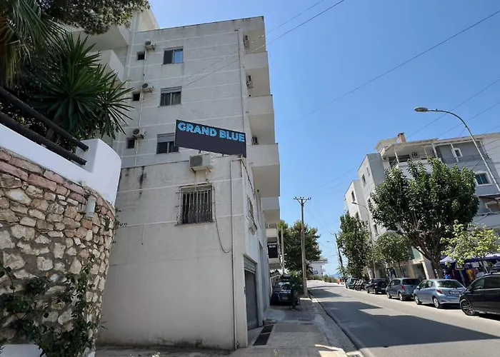Grand Blue Lux 酒店 Sarandë